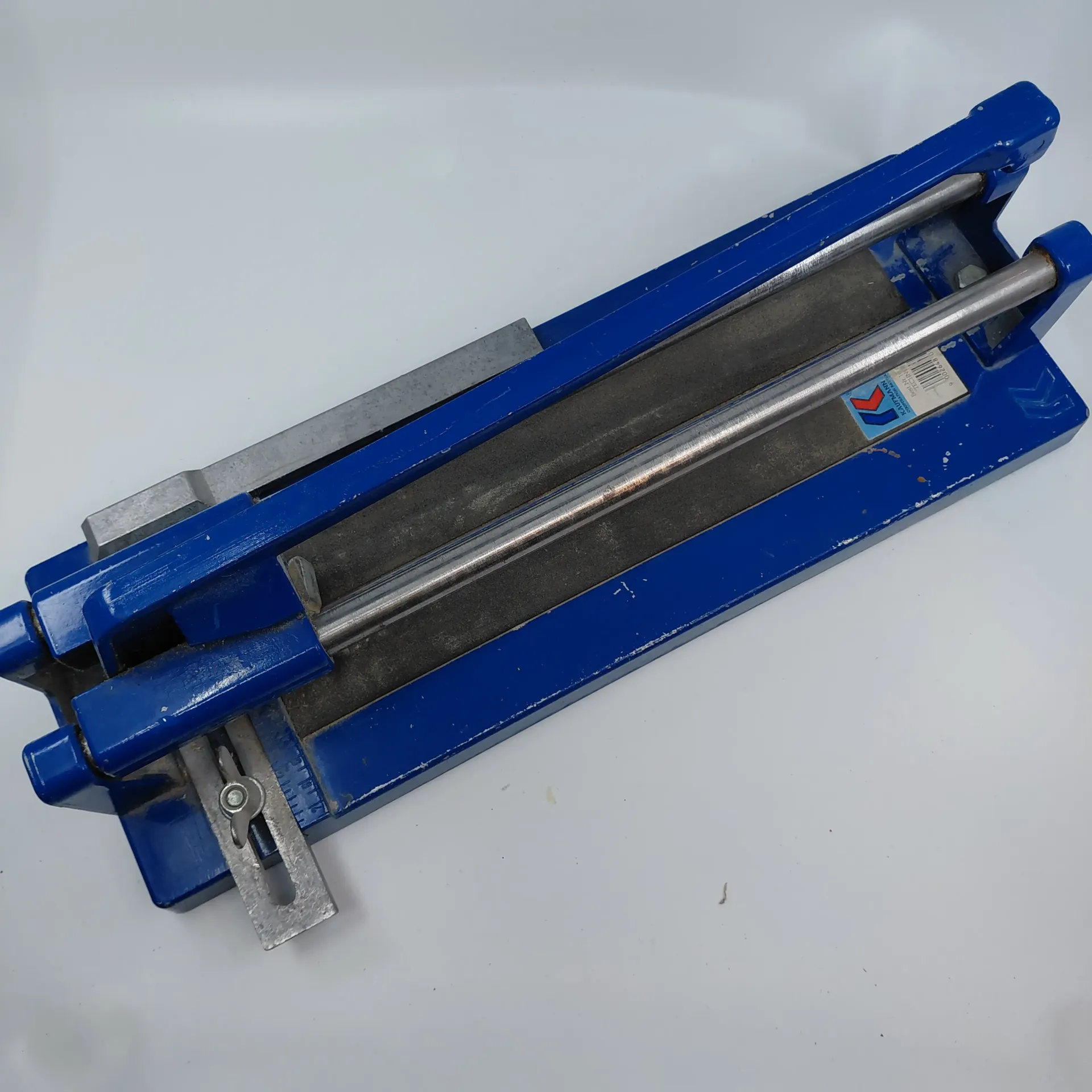 [P-COU-0718] Coupe-carreau manuel