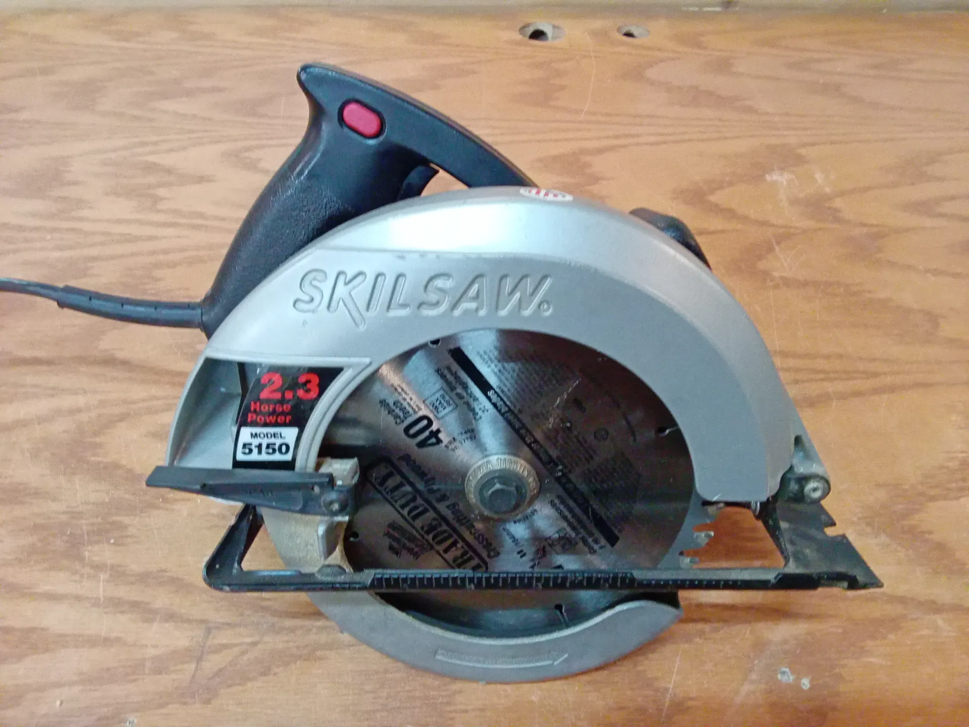 [K-SCI-0650] Scie circulaire, Skilsaw, 7 1/4"