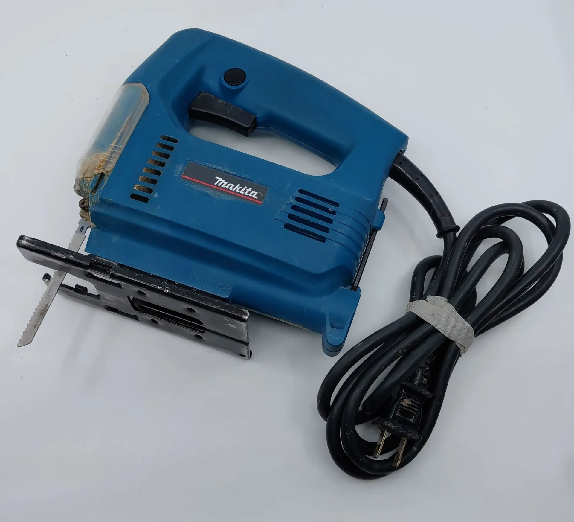 Scie sauteuse Makita