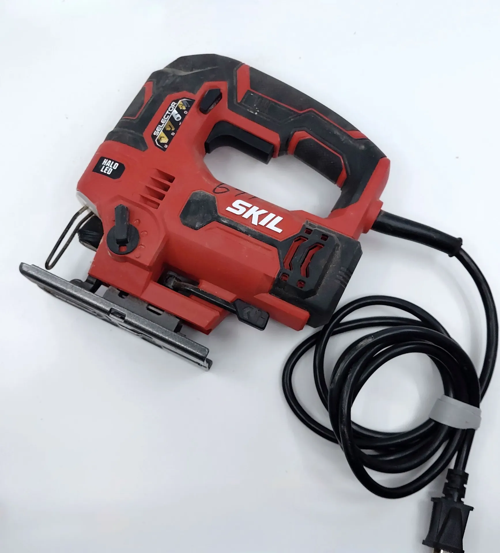 Scie sauteuse variable Skill