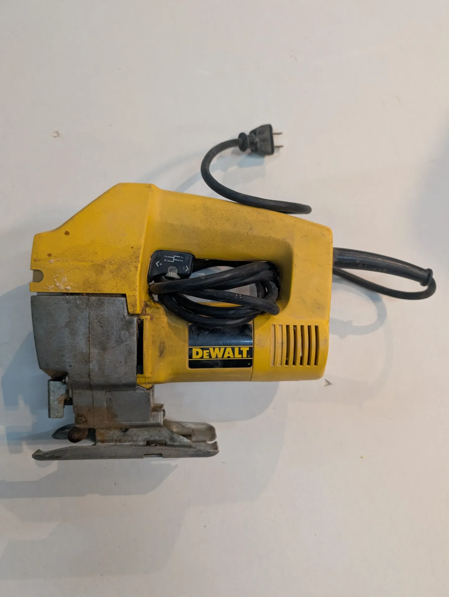 Scie sauteuse DeWalt