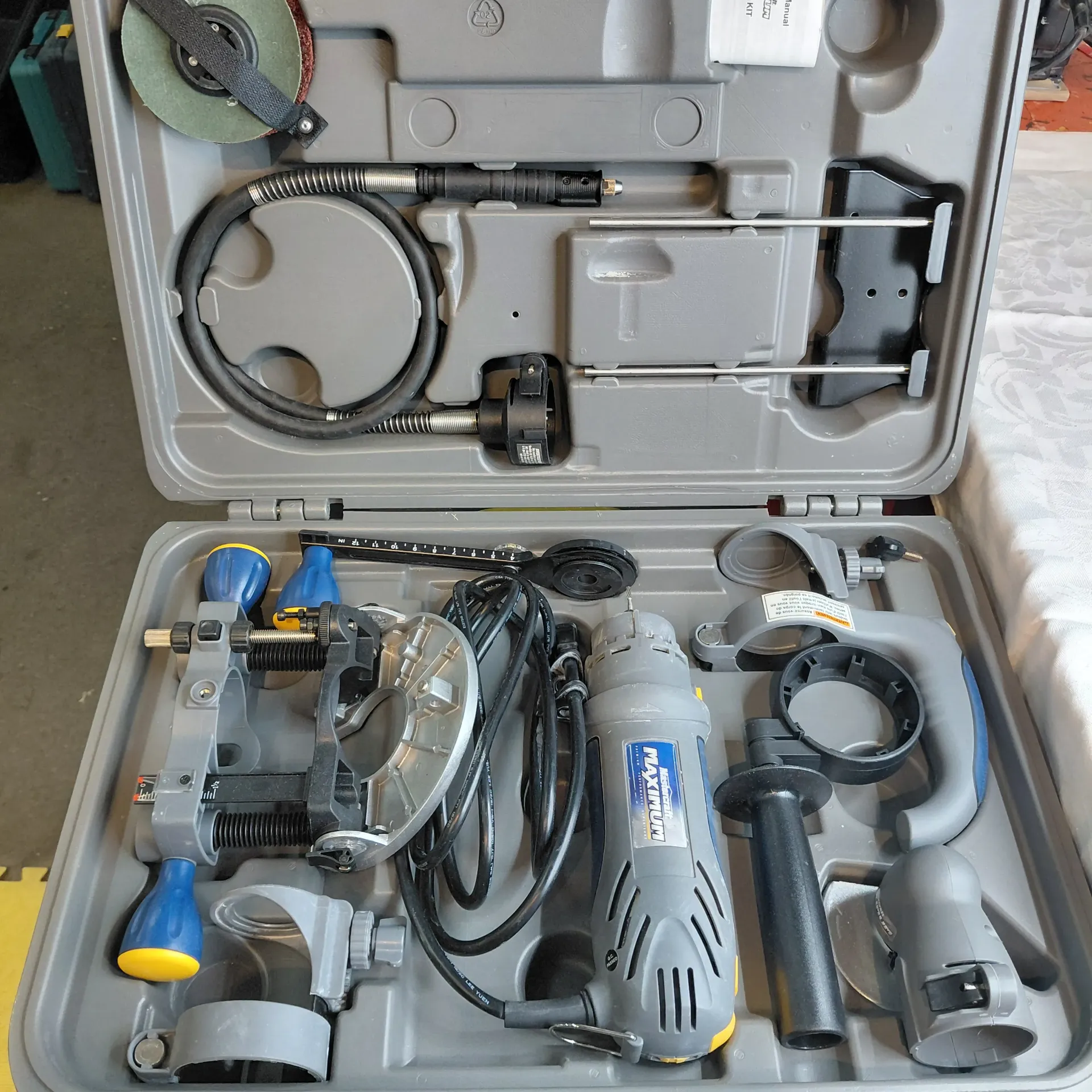 Outil Multi-usage / toupie