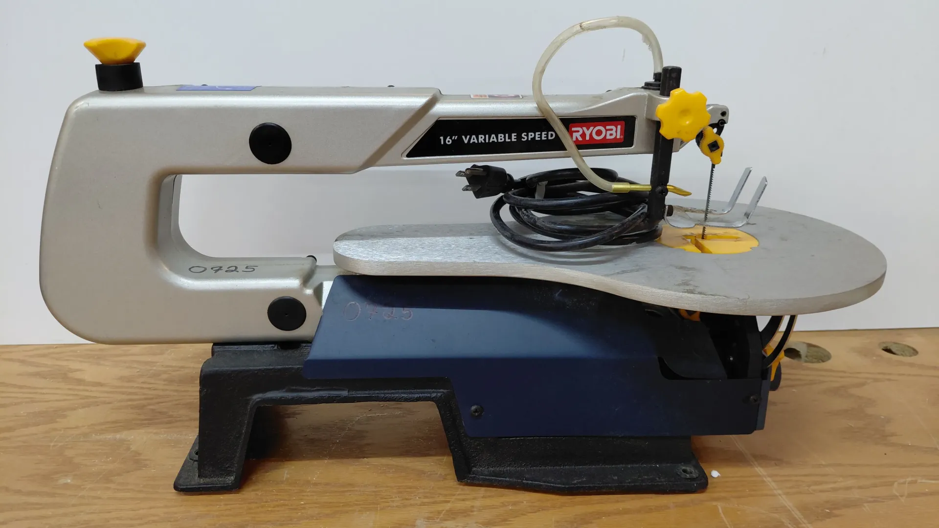 [L-SCI-0725] Scie à chantourner 16'' Ryobi